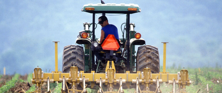 TRACTOR